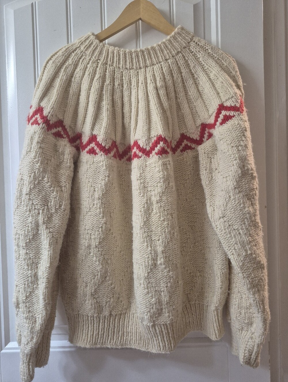 Adult Sized Vintage Handmade Knit Lopi Sweater 🧶🪡